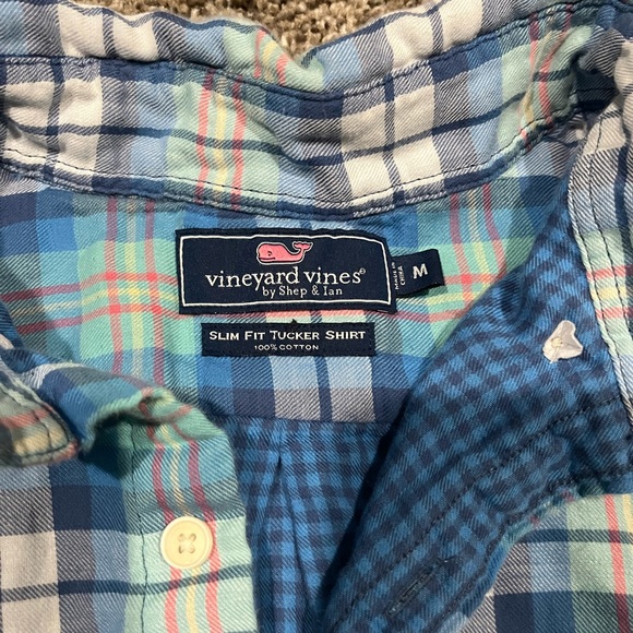 Vineyard Vines Button Down - Picture 3 of 3